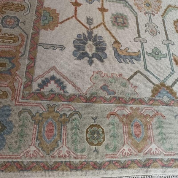 Auténtica alfombra Oushak blanca con verde claro hecha a pedido (en cualquier tamaño) moderna alfombra Oushak con nudos geométricos/alfombra de área grande, acento de habitación aireada