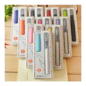 Stylo plume Pilot Kakuno (pointe fine), plume Smile Face, inclus avec UNE cartouche d'encre