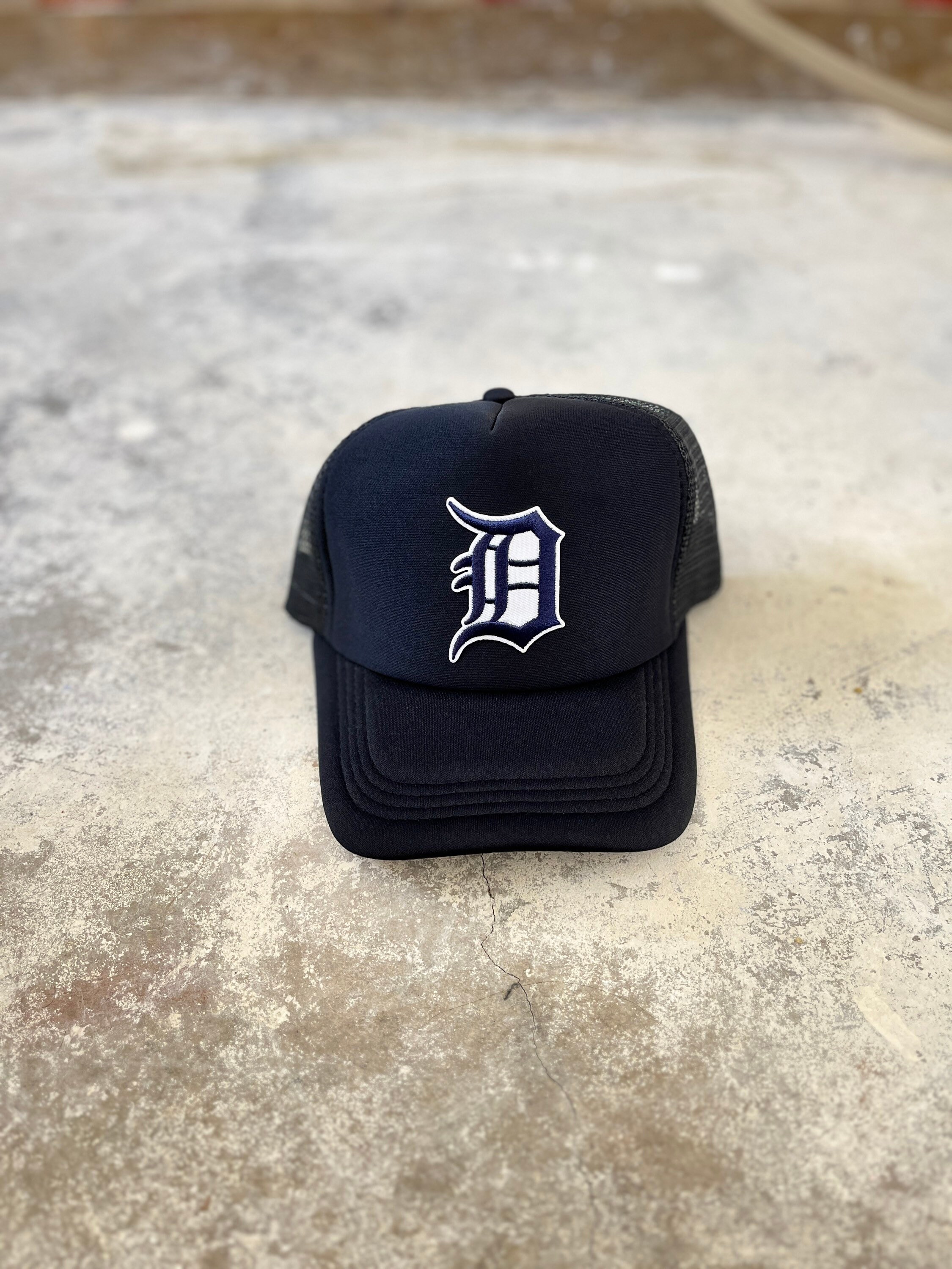 Lilmoxie — Detroit Tigers Vintage Elastic Back Hat By Annco Medium