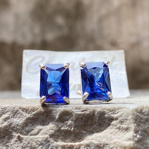 14Kt Gold Blue Sapphire Earrings Oval Sapphire Studs Stud Earrings Solid 14K Gold September Birthstone Earrings Valentines Day Special Gift
