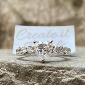 Oval Ring, CZ Ring, Versprechen Ring, Ehering, Verlobungsring, Jubiläumsring, Diamantring, Zirkonia Ring Goldring, Geschenk für Sie