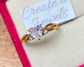 Promise Ring for Her Custom Heart Shape Moissanite Engagement Ring Dainty Slim Ring Heart Solitaire Ring Anniversary Ring Bridal Gift Her