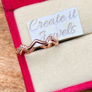 Minimalist Ring
Stackable Ring
Friendship Rings
Valentines Day Gifts
Constellation Ring
Wave Ring
Zig Zag Ring
Unique Ring
Modern Ring
Zig Zag
Band Rings
Stackable Band
Wave Band Create It Jewels