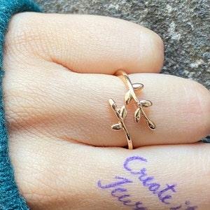 Elegant Leaf Ring 925 Sterling Silver Open Size Adjustable Minimalist Dainty Delicate Unique Gold Cuff Ring Friendship Jewelry Gift for Her
