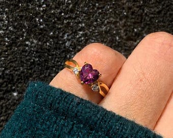 Rhodolith-Herzring aus Sterlingsilber, Edelsteinring, romantischer Verlobungsring, Granat-Ring in Rosa und Rot, zartes Herz-Schmuckstück, rosa Ring – das perfekte Geschenk für Sie