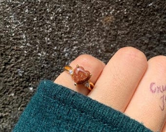Goldstein-Herzring, Verlobungsring aus Sterlingsilber, zarter Versprechensring, minimalistisches Jahrestagsgeschenk für Sie, handgefertigter Brautschmuck