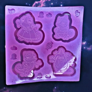 Chameleon Palette Mold