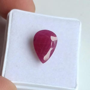 High Quality Red Ruby Loose Stone, 3.50 Carat Geniune Earth Mined Stone, Red Ruby Pear Shape For Jewellery Making, Natural Unheated Ruby