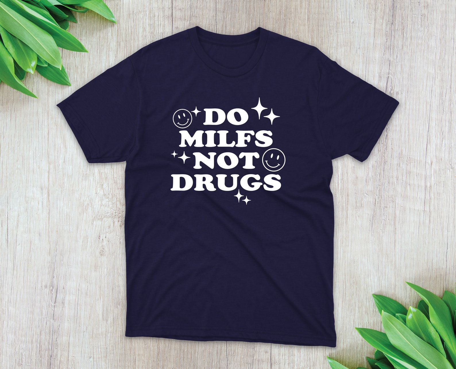 I Love Hot MILFS Tshirt MILF Shirt I Heart MILFS Hot Moms Pullover