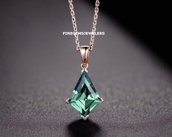 Minimalist Kite Cut Green Sapphire Necklace Unique 14k Rose Gold Solitaire Pendant Art Deco Green Gemstone Necklace Personalized Gift Women