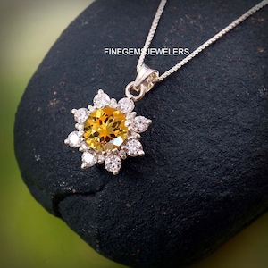 Beautiful Yellow Topaz Pendant, Golden Topaz Necklace in 925 Sterling Silver, Women Sunflower Yellow Topaz Pendant, Gift For Her