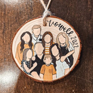 Wood Slice Family Portrait Ornament Christmas gift Custom Hand Painted