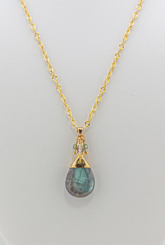 Gold Labradorite Statement Necklace With Beaded Accents:  Gemstone Jewelry for Elegant Bohemian Outfits