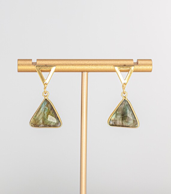 Boho Chic Labradorite Earrings: Triangle Gemstone with Geometric Gold Accents, Everyday Labradorite Jewelry