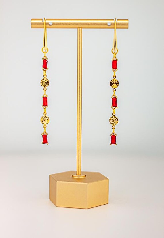 Long Gold Dangle Earrings: Vintage Style Geometric Drops, Red Glass Jewelry for Everyday Accessories
