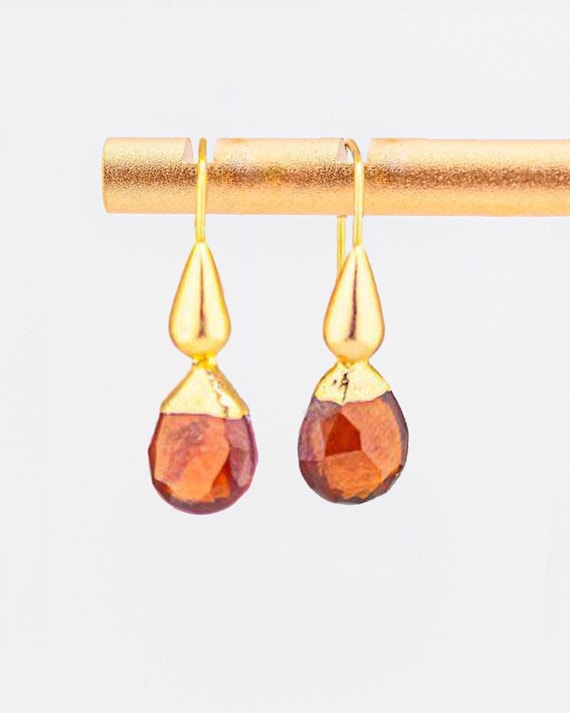Dainty Garnet Drop Earrings: Vintage Style Gold Leaf Accents
