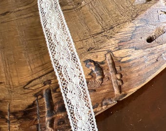 Lt Ecru French Val Flower Scroll Insertion Lace 1/2" wide Heirloom Sewing Christening Gown Heirloom Dress