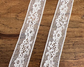 White French Val Insertion Lace 1" wide with Flowers and Netting Heirloom Sewing Cotton Lace