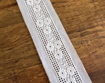 Swiss Insertion White with Flowers Heirloom Sewing Notion Lace Trim Cotton 1 1/4 inches wide
