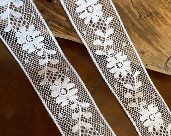 White French Val Insertion Lace 1" wide with Flowers and Netting Heirloom Sewing Cotton Lace