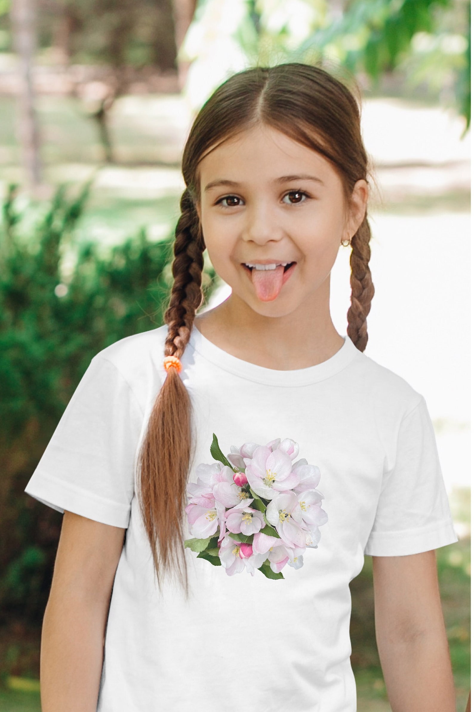 Fleur Indigine Rouge Kids' T-shirt (USA Size) main image 1