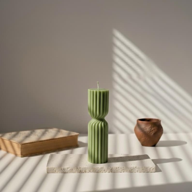 Bougie parfumée pillier design minimalist couleur Vert