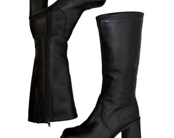Vintage 90s Black Leather Knee High Boots Size 9 Made in Canada Minimalist Chunky Heel Y2K Classic Tall Boots Under The Knees Gothic Y2K 39