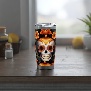 Vaso con patrón de flores de calavera de azúcar del Día de los Muertos Día festivo mexicano del día Vaso de 20 oz Regalo para amigos Regalo de calavera de azúcar para la familia
