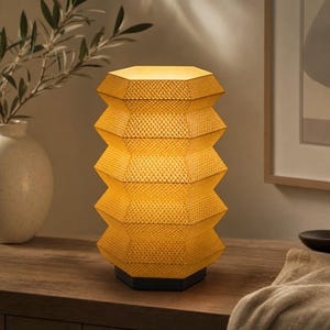 Hexagonal Basket Lamp, Triangle Pattern Geometric Table Lighting