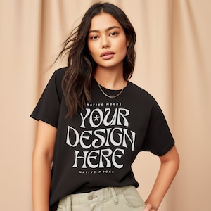 ギルダン 5000 ブラック Tシャツ モックアップ、ファッション Tシャツ モックアップ、オーバーサイズ シャツ、モデル モックアップ