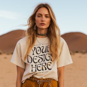 Gildan 5000 Natural Maqueta de camiseta, Maqueta de camiseta de moda, Camisa de gran tamaño, Maqueta de modelo