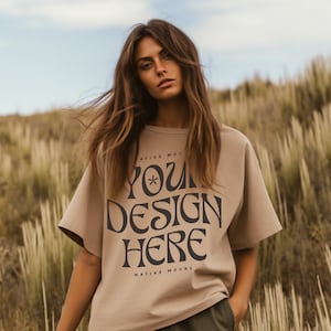 ギルダン 5000 サンド Tシャツ モックアップ、ファッション Tシャツ モックアップ、オーバーサイズ シャツ、モデル モックアップ