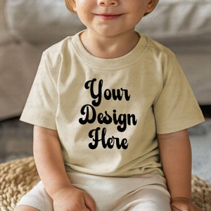 Pelli di coniglio 3322 Mockup di colore naturale, Baby Tee Shirt Mock, Moskup estetico, Infant Fine Jersey Mockup, Natural Mockup Baby, Camicia per bambini
