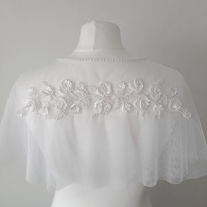 Bridal cape/Short shoulder cover up/Wedding wrap/Wedding dress cover/Lace Bridal Cape/Wedding shoulder cape/Bridal cape tulle.