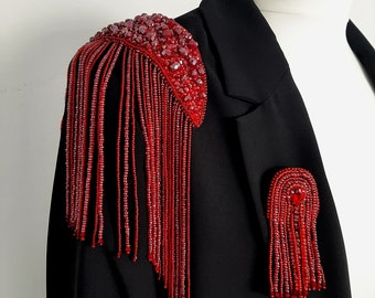 Broche et épaulette/accessoires de costume d'épaule de cosplay/épaulette de perles bordeaux/bijoux d'épaule/tenue de festival/embellissement de robe.