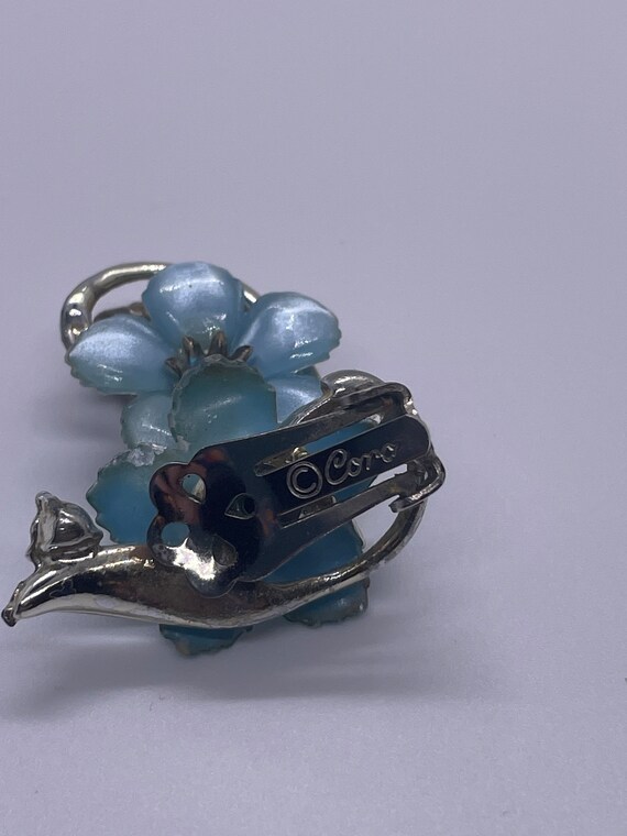 Vintage Coro Blue Flower Clip-on Earrings - image 4