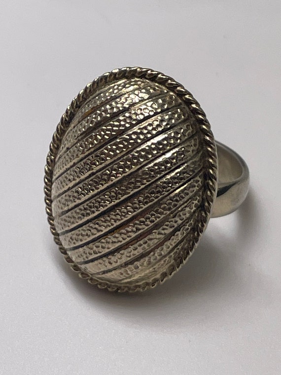 Metal Costume Oval Ring