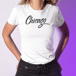 Chicago Shirt, Chicago Illinois T-Shirt, Chicago Gift Shirt, Chicago USA, Travel Shirt, Unisex T-shirt
