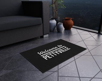 Welcome to Pettyville 1:1 Outdoor Rug