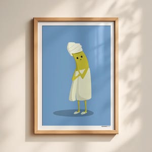 Puede incluir: Un juego de tres tazas de cerámica con un acabado mate moteado en crema, marrón claro y marrón oscuro. Cada taza tiene un diseño sencillo y un asa redondeada.