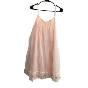 Vintage Vanity Fair Pink Nylon Tricot Slip Dress Baby Doll Floral Lace NIghtgown