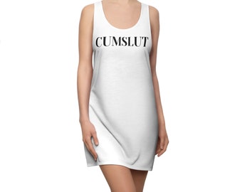 Abito a spalle scoperte da cumslut