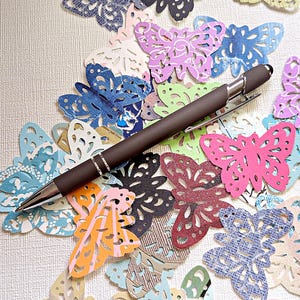 Papillons découpés | Lots de 20 papillons | Papillons de couleurs mélangées aléatoires