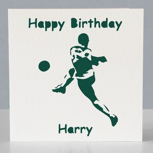 Carte d'anniversaire personnalisée pour footballeur ou fan de football - fan de football joueur de football - carte de voeux en papier découpé image 3