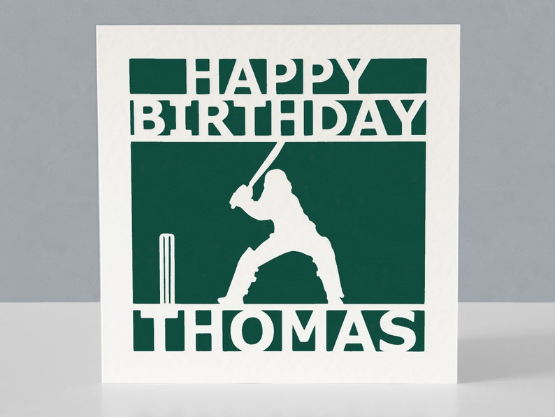 Carte d'anniversaire personnalisée pour joueur de cricket ou fan de cricket - Carte de voeux en découpe de papier image 1