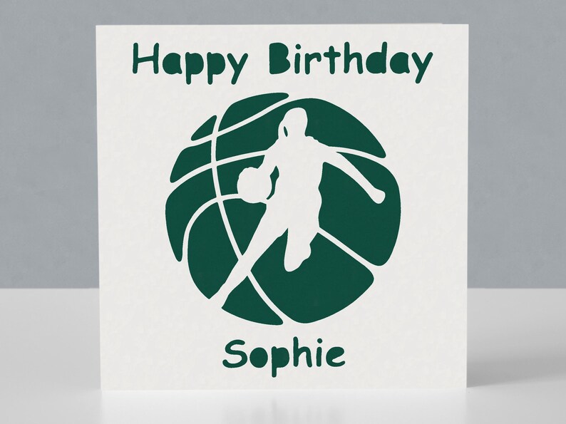 Carte d'anniversaire personnalisée pour fan de basket-ball - Carte de voeux en papier découpé pour basketteur image 4