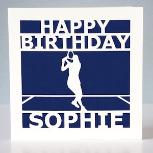 Carte d'anniversaire personnalisée pour joueuse de tennis ou fan de tennis - Carte de voeux de tennis en papier découpé