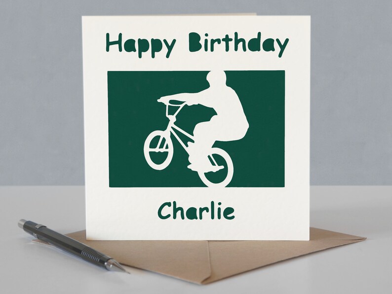 Carte d'anniversaire personnalisée pour fan de vélo BMX image 5