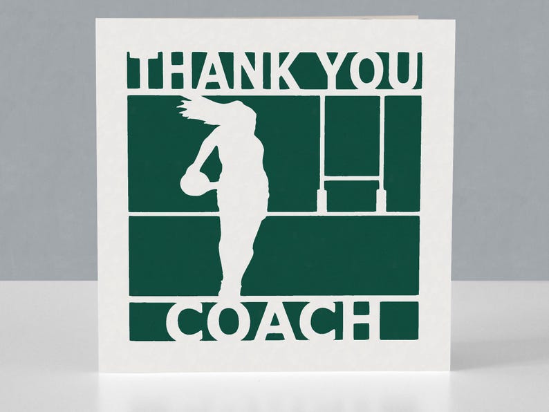 Carte de remerciement pour un entraîneur de rugby féminin - Conception Papercut image 1