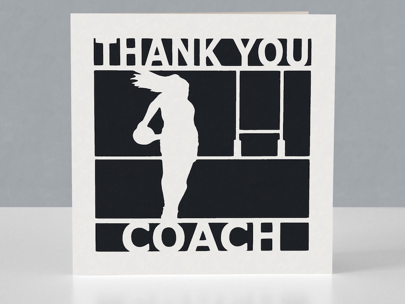 Carte de remerciement pour un entraîneur de rugby féminin - Conception Papercut image 2